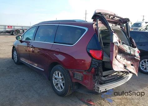 2020 Chrysler Pacifica Touring L z USA, uszkodzony, nr VIN 2C4RC1BG8LR277049